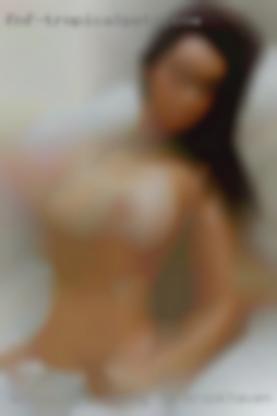 Actually in Brookhaven, MS looking to meet, can host.