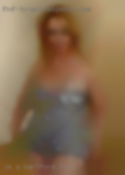 I'm a woman of class Hartford find and intelligence.
