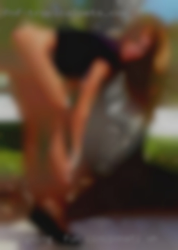 Outgoing in Cincinnati, OH , fun, athletic, open minded.